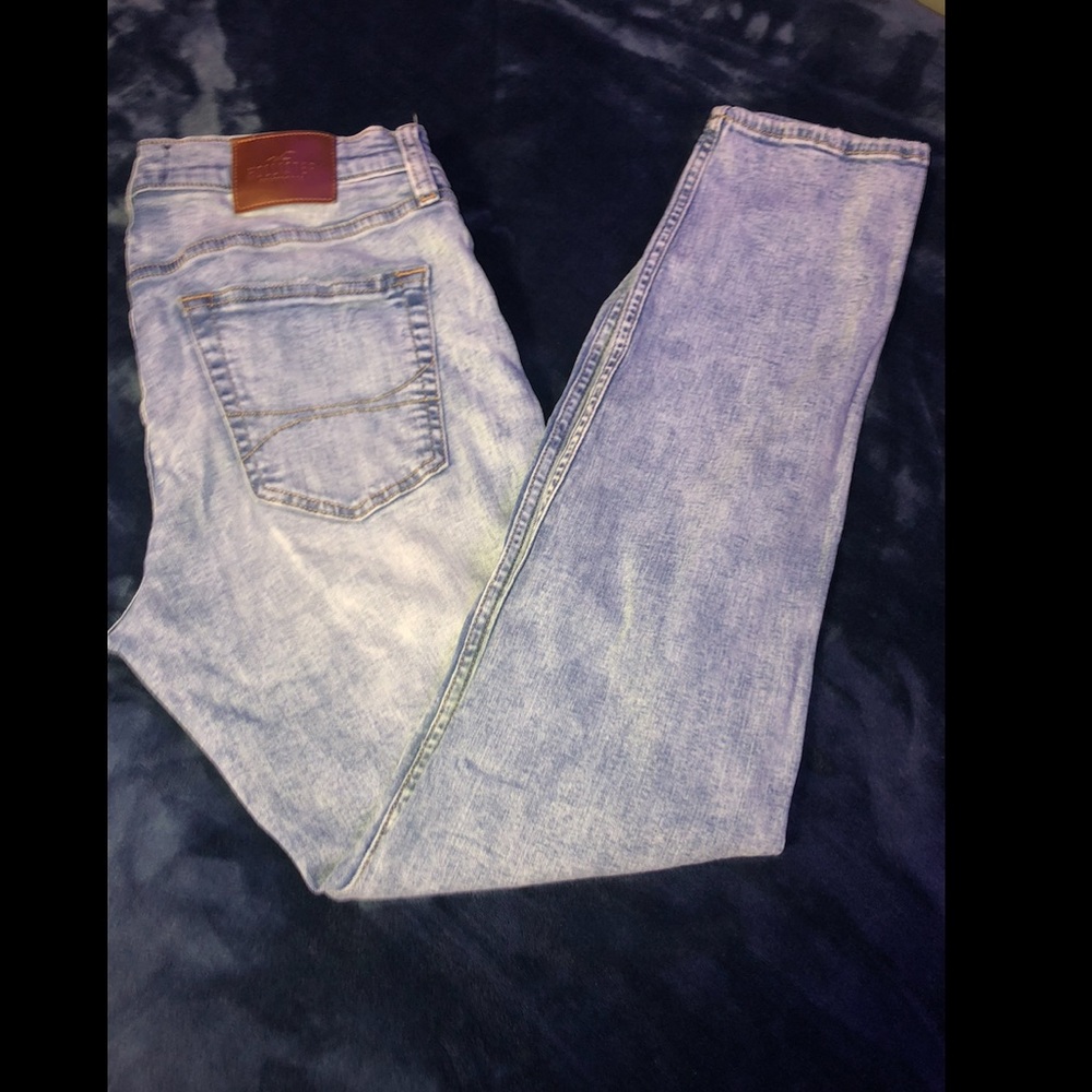 Ripped skinny light blue jeans